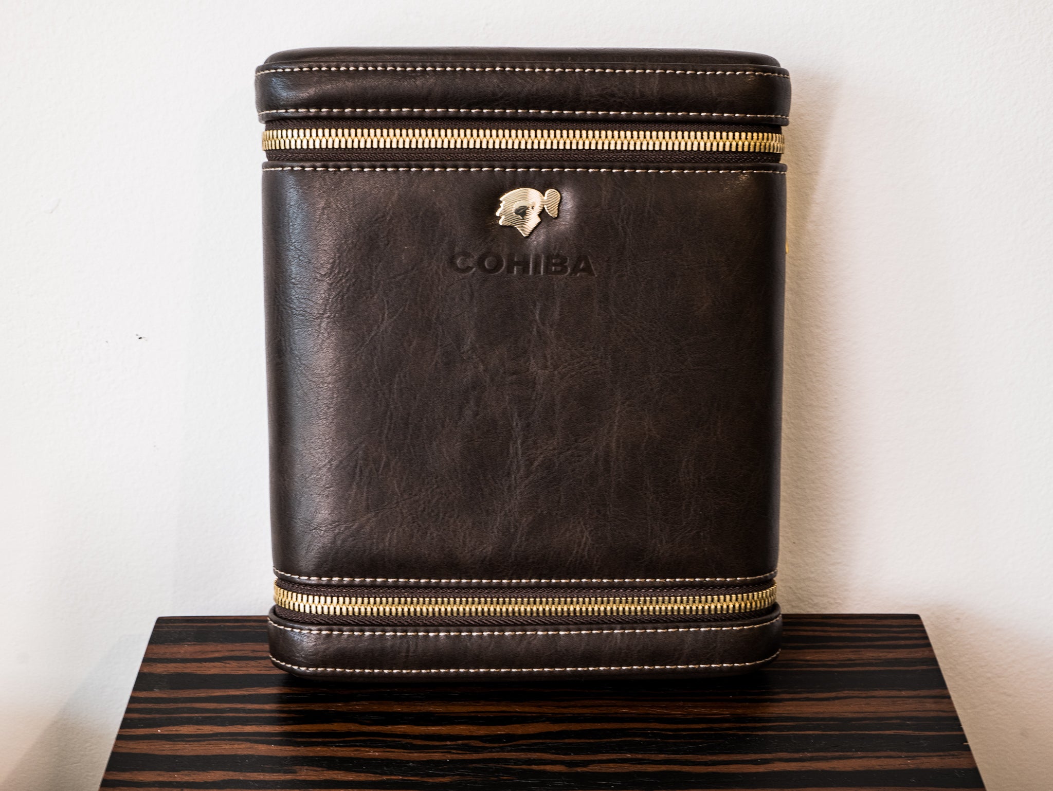 Cohiba Portable Leather Humidor (Dark Brown)